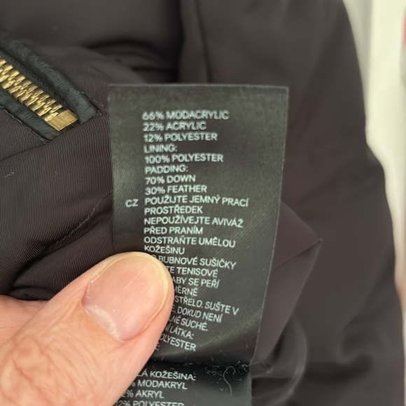 H&M Black and Gold Hardware Down Puffer Jacket Size 4 - Picture 7 of 7